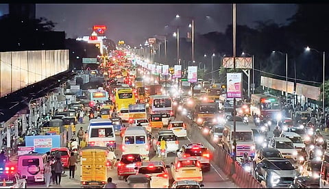 Chaturthi weekend exodus chokes GST Road