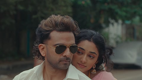 Ashok Selvan and Preity Mukhundhan in Anbil Avan