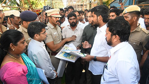 State ministers C Ramesh and A Srinath inspect arrangements at Kulasekarapattinam