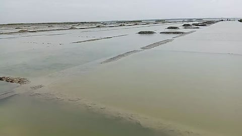 The saltworks sank into the water.