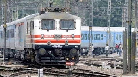Railways cancels select Mail, Express trains arriving at New Delhi, Nizamuddin stations on Oct 10