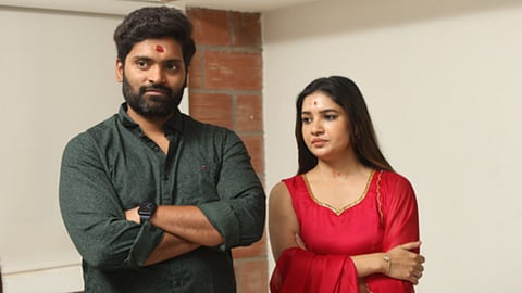 (L-R) 8 Thottakkal’ fame Vetri and actress Vani Bhojan.