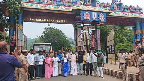 Tamil organisations petitioned HR&CE department to remove Hindi letters at the entrance of the Arulmigu Kallazhagar temple