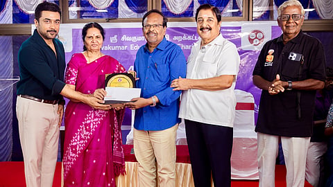 Sivakumar Educational Trust honours veteran artist Jeevanandhan