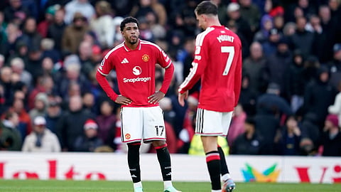 Andrey Santos (L), Mason Mount (R).