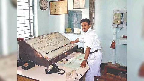 Station master of the Bahanaga Bazar railway station