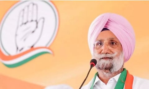  Sukhjinder Singh Randhawa (IANS)