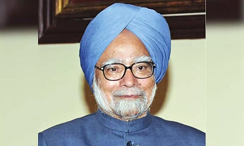 An image of two apparent tweets by former PM Ma