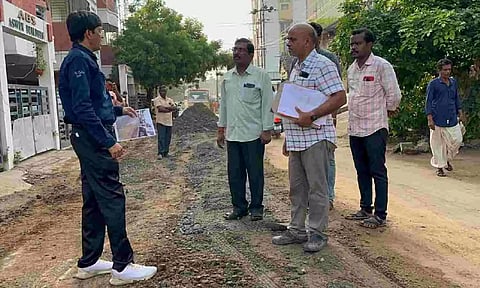GCC commissioner inspects road restoration works in Madipakkam