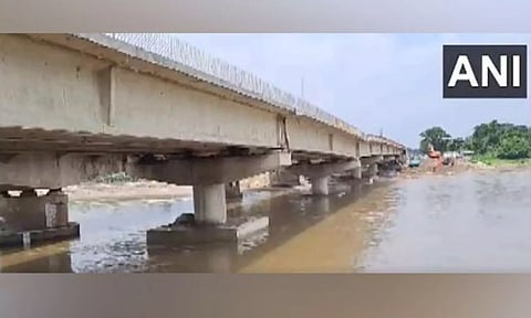 The bridge was constructed on the Mechi River near Gori village on NH 327E connecting Katihar and Kishanganj districts.