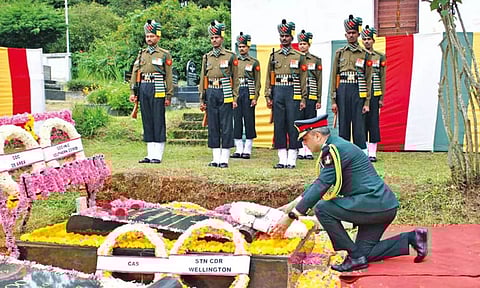 Wreath laying ceremony held for Field Marshal SHFJ Manekshaw at Wellington on Wednesday