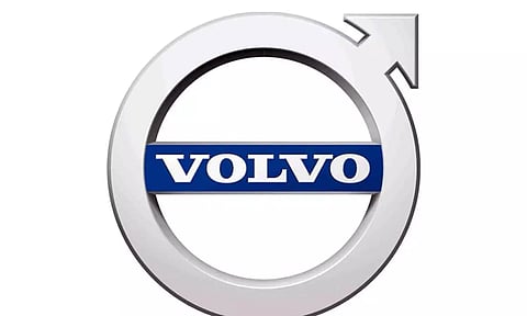 Volvo becomes 4th automaker to adopt Tesla EV charging standard