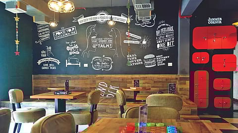 Jammer corner at the cafe