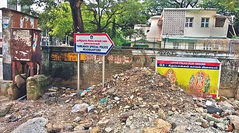 Police Headquarters Road in Kilapuk