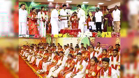 Stalin presiding over the wedding of 34 couples in Chennai on Friday (Twitter: @CMOTamilnadu)