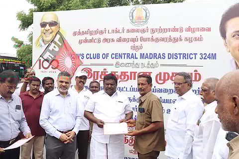 Blood donation camp held at SETC depot at Chennai Central on Wednesday (Twitter/ @sivasankar1ss)