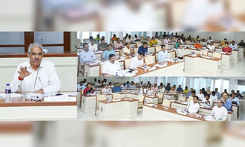 CS reviews Magazhir Urimai Thogai implementation