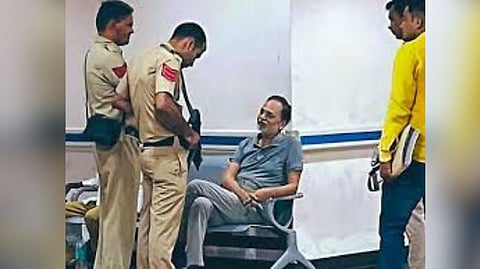 SC extended by five weeks the interim bail of former Delhi minister Satyendar Jain in a money laundering case