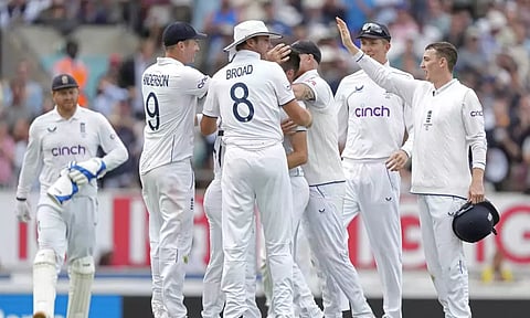 AUS trails ENG by 97 runs with 3 wickets left in final Ashes test