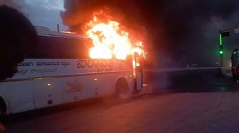 Fire tenders from Koyambedu and Maduravoyal rushed to the scene and put out the fire after an ordeal that lasted about an hour