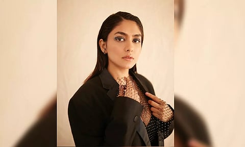 Mrunal Thakur 