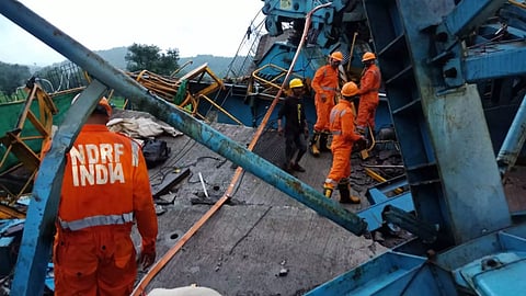 Visuals of crane crash tragedy in Thane (Image credits: PTI)