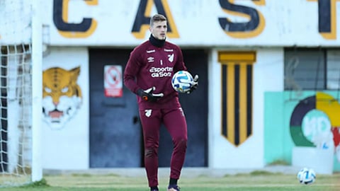 Inter Milan make bid for Brazilian goalkeeper Bento Krepski