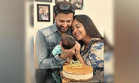 Vatsal Sheth, Ishita Dutta and their son (Photo: ANI)