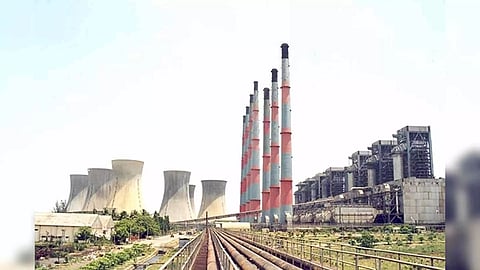  Neyveli Lignite Corporation India Limited (NLCIL)