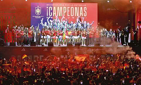 A rousing welcome for the Spanish women's team ion Madrid