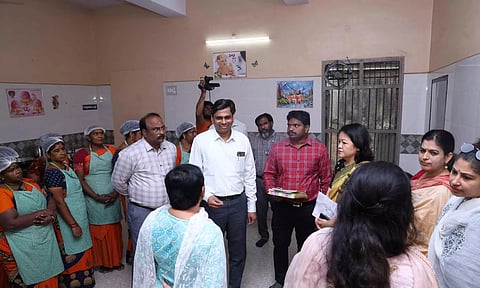 Telangana officials on tour to study the succesful implementation of CM’s breakfast scheme