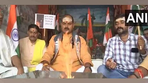 Havan performed in Varanasi for success of Aditya-L1 mission (Photo/ANI)