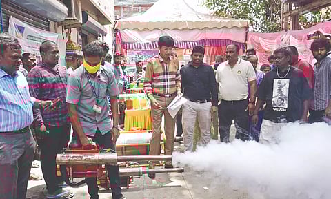 GCC commissioner J Radhakrishnan inspects mosquito control drive at Wall Tax Road on Sunday