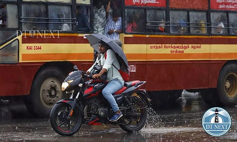 Yellow warning issued for 12 districts of TN predicting heavy rain for next 2 days