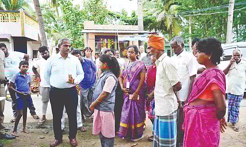 Collector D Baskara Pandian with eldest daughter of the couple