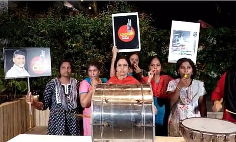 The Telugu Desam Party (TDP) cadres across Andhra Pradesh on Saturday staged a novel protest by making noise to express solidarity
