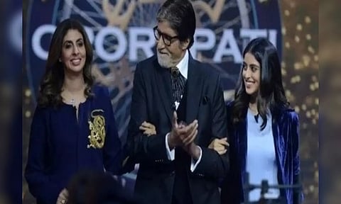 Shweta Bachchan, Navya Naveli Nanda and Amitabh Bachchan (Photo: Twitter)