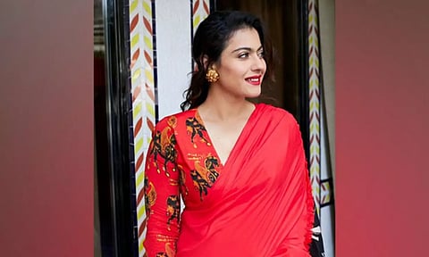 Kajol stuns in red sari on Day 3 of Navratri