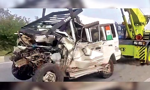 Accident occurred on the outskirts of the district headquarters town of Chikkaballapur