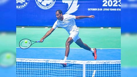 Ramkumar Ramanathan in action during ITF Davangere Men's World Tennis Tour (Image: KSLTA)