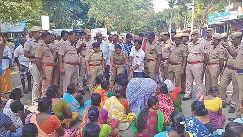 Villagers stage protest