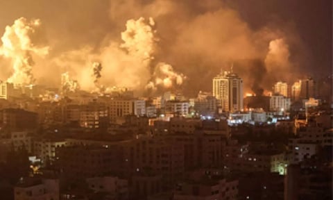 IDF moves 2 miles into Gaza amid breakdown in civil order