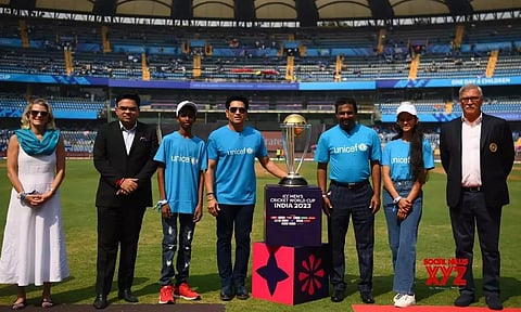 Sachin Tendulkar lead 'A day for children' and call for gender equality with Muttiah Muralitharan (Photo: IANS)