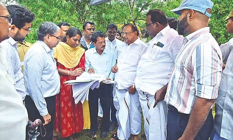 Minister S Regupathy inspects Nagapattinam district