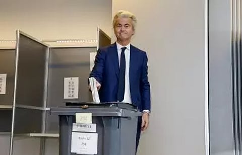Anti-Islam populist leader's party leads Dutch elections: Exit poll