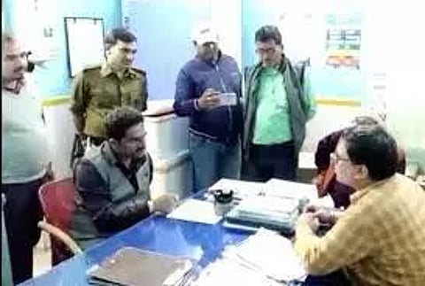 JD(U) MLA, doctor spar over treatment of minor bomb blast victims in Bihar hospital