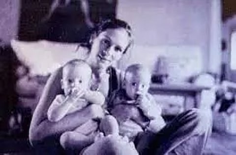 Julia Roberts reveals why she chose to share rare photo of her twins on social media