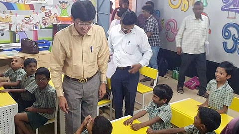 'Clearing sewage stagnation and mosquito eradication drive in war footing'