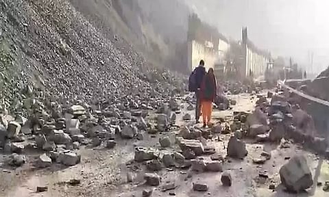 Visuals of stone shooting on highway in Ramban district