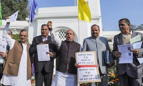 BJP, AAP govt spar over 'deaths' of homeless people in Delhi during winter